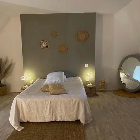 La Maison D Aurelie 12 Ferienhaus Bournazel (Aveyron)